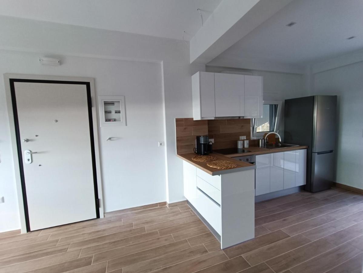 קלמאטה Evilenia Luxury Apartments מראה חיצוני תמונה