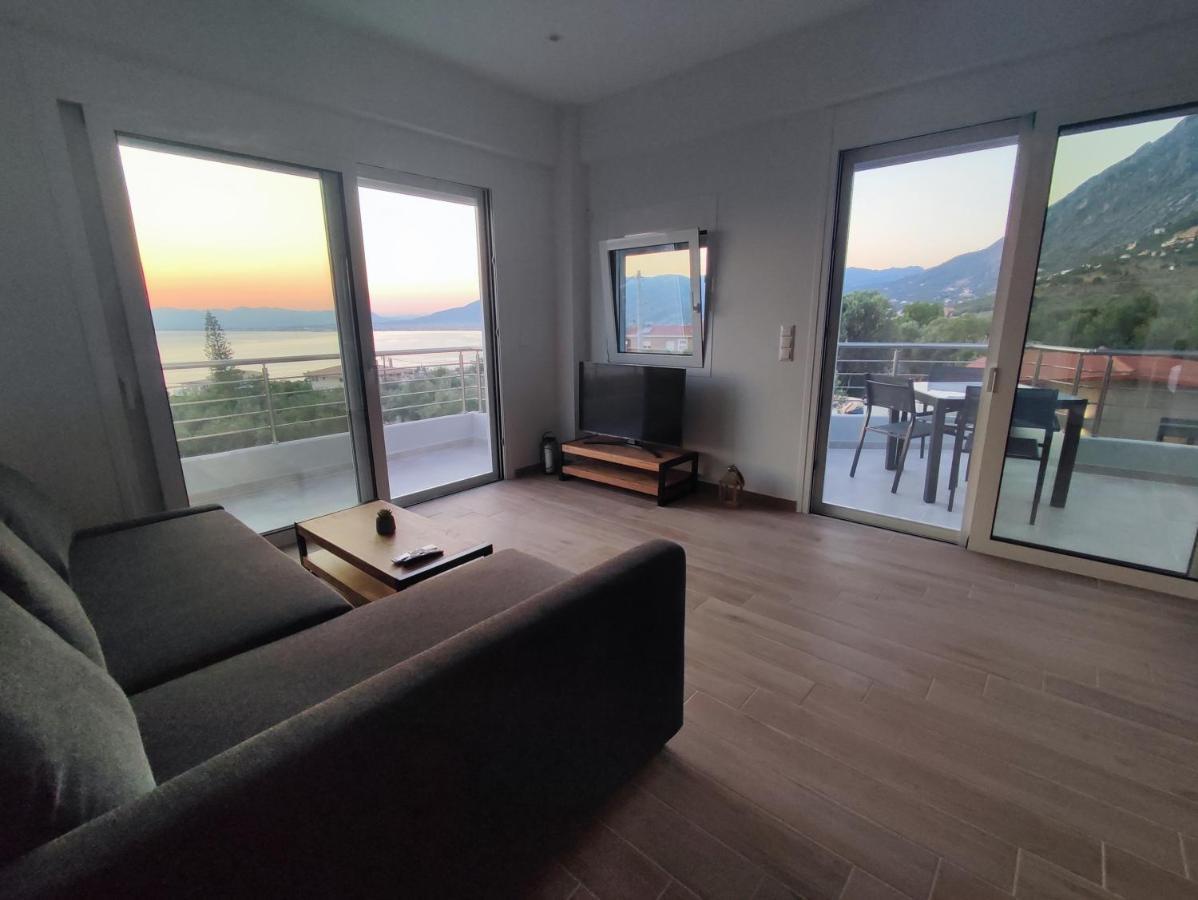 קלמאטה Evilenia Luxury Apartments מראה חיצוני תמונה