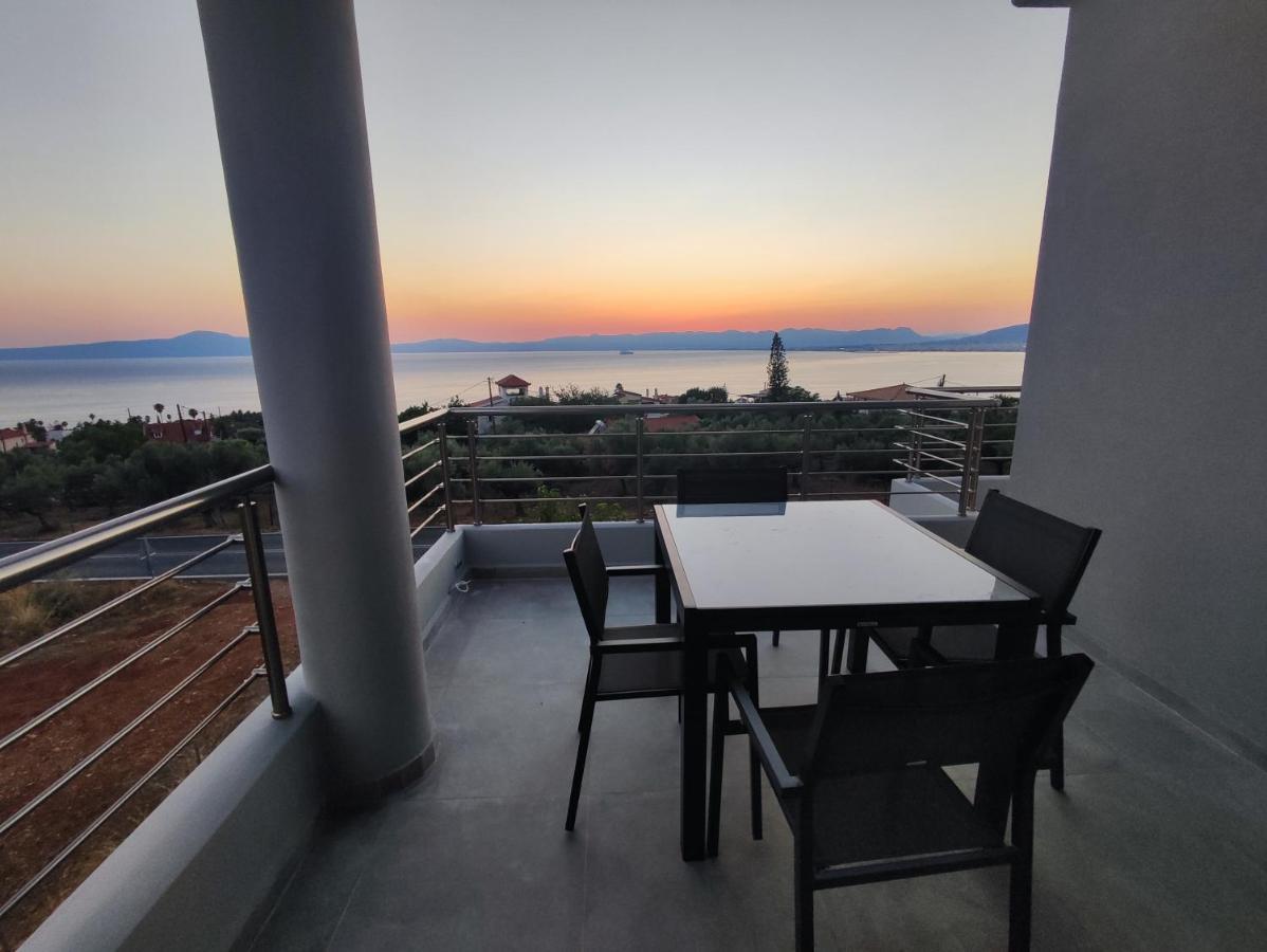קלמאטה Evilenia Luxury Apartments מראה חיצוני תמונה
