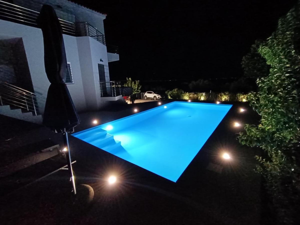 קלמאטה Evilenia Luxury Apartments מראה חיצוני תמונה